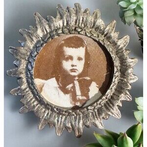 Small VTG Silver Tone Picture Photo Frame Round Ornate Filigree Fancy Mini 2”